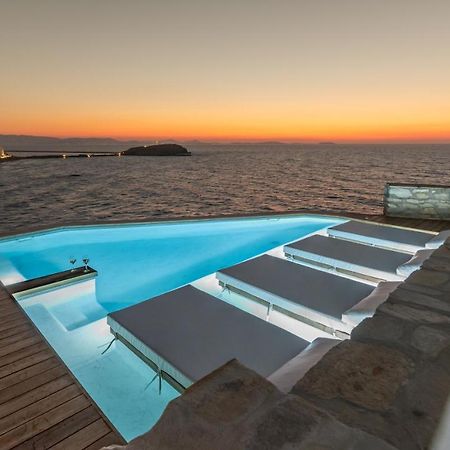 Iliada Suites Naxos City エクステリア 写真