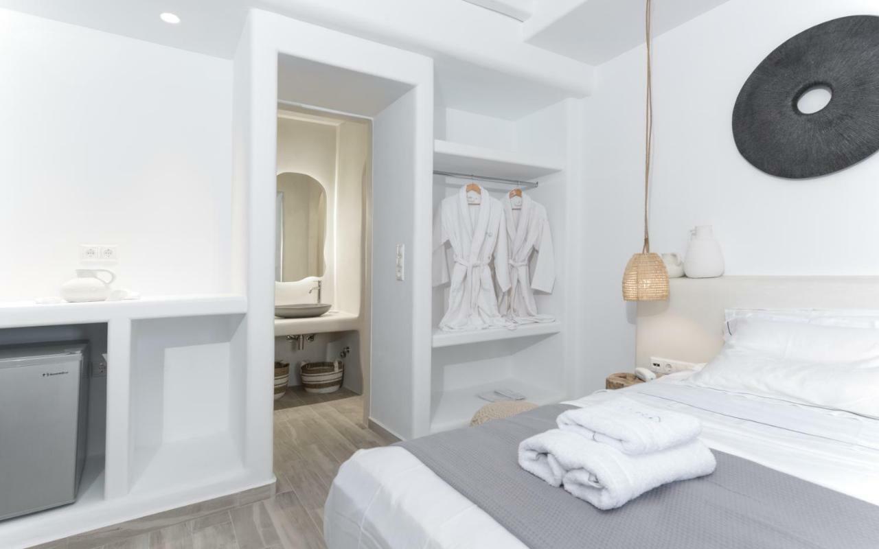 Iliada Suites Naxos City エクステリア 写真