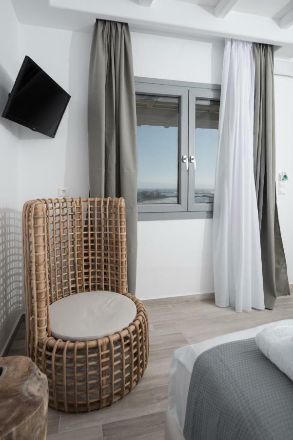 Iliada Suites Naxos City エクステリア 写真