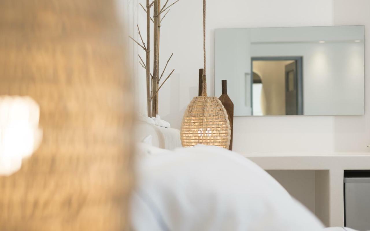 Iliada Suites Naxos City エクステリア 写真